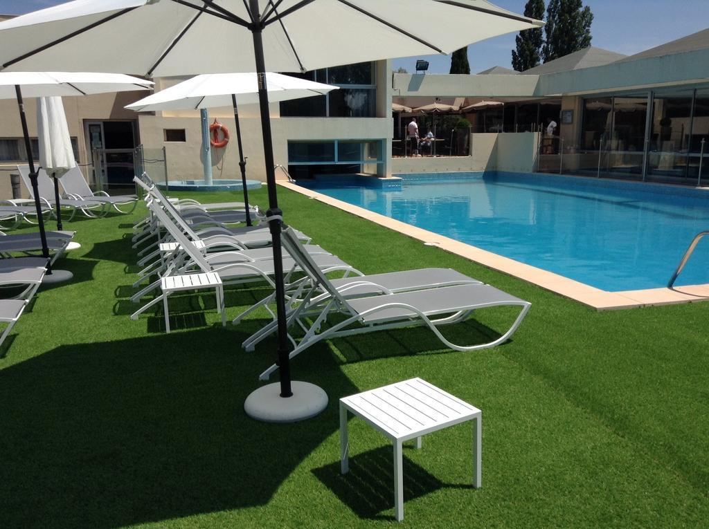 Mercure Orange Centre A7/A9 Exterior photo